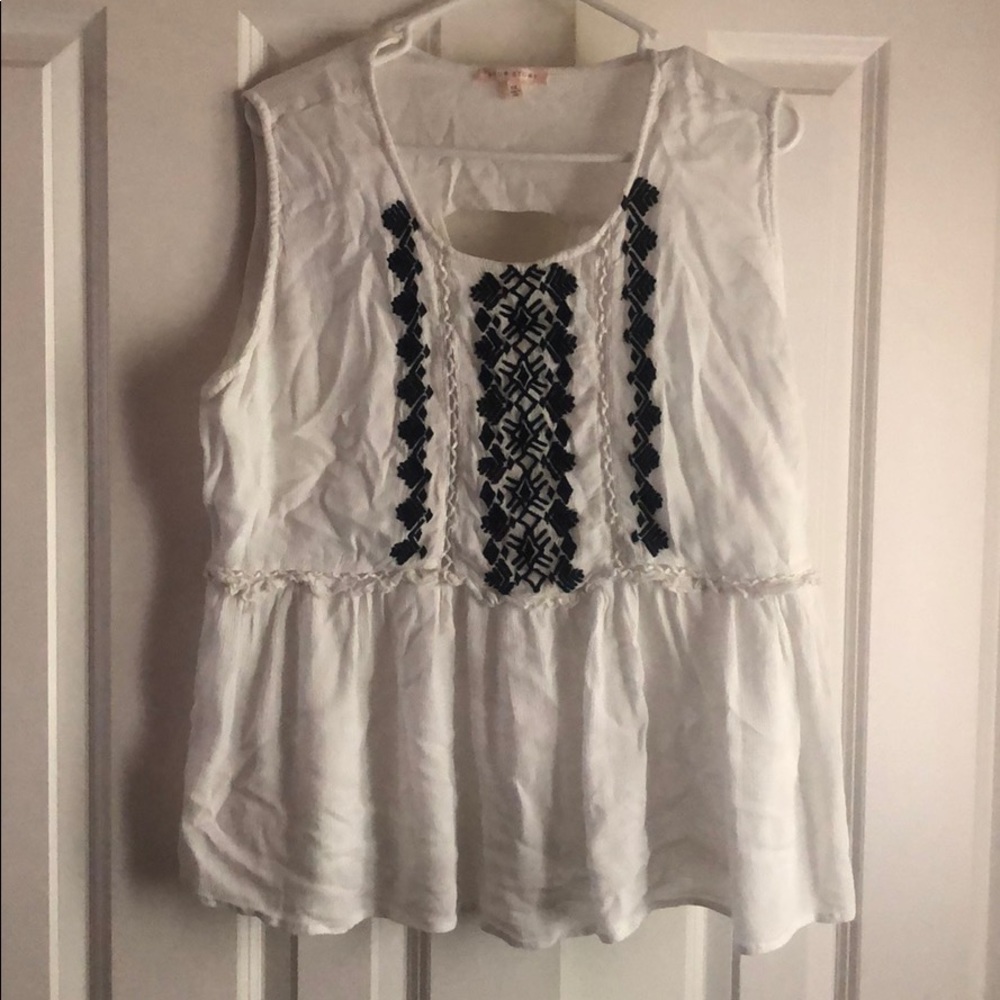 Sleeveless top